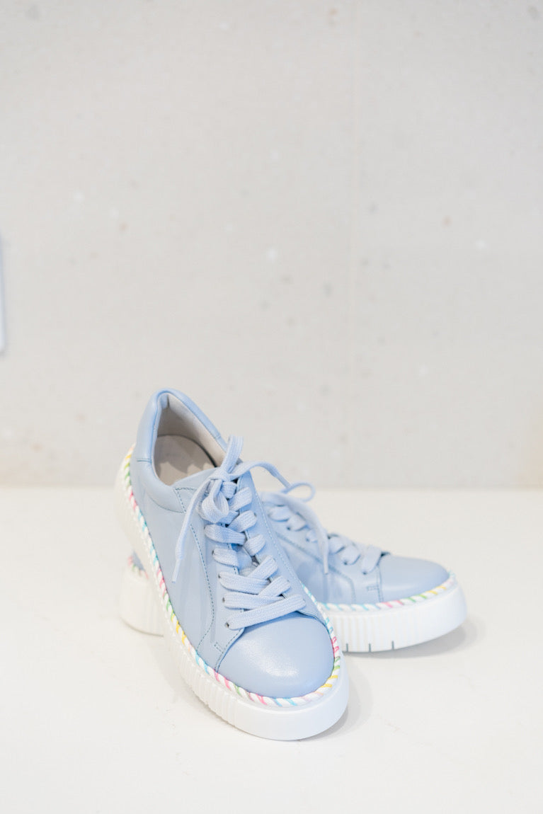 Kora Sneaker